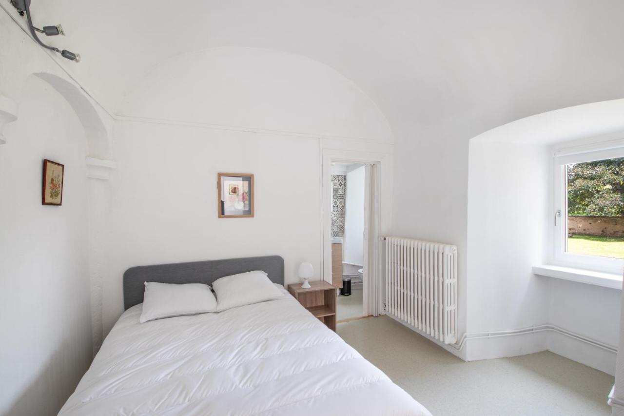 Cabana & Le Gite De La Tour - Proche Macon Nord Lugny Ngoại thất bức ảnh